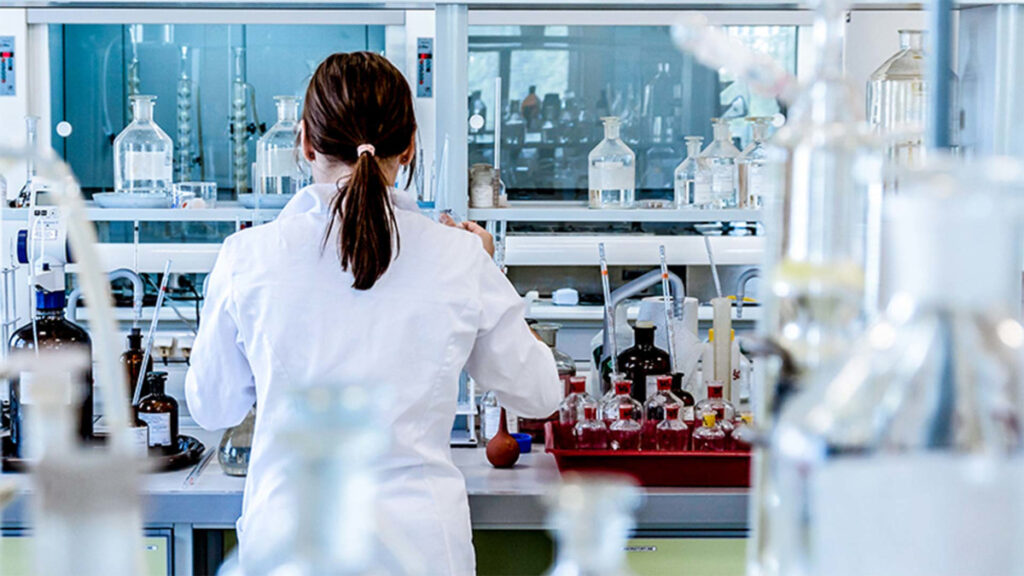 uk-graduate-salaries-2021-highest-paid-graduates-by-uk-university